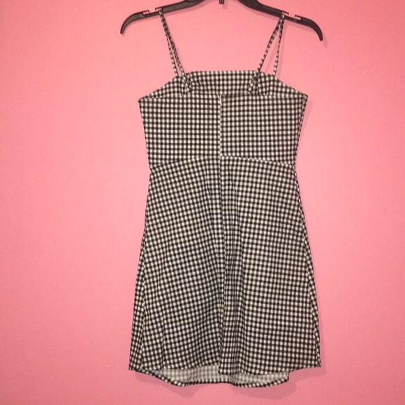 Cute black and white mini dress - Picture 2 of 5